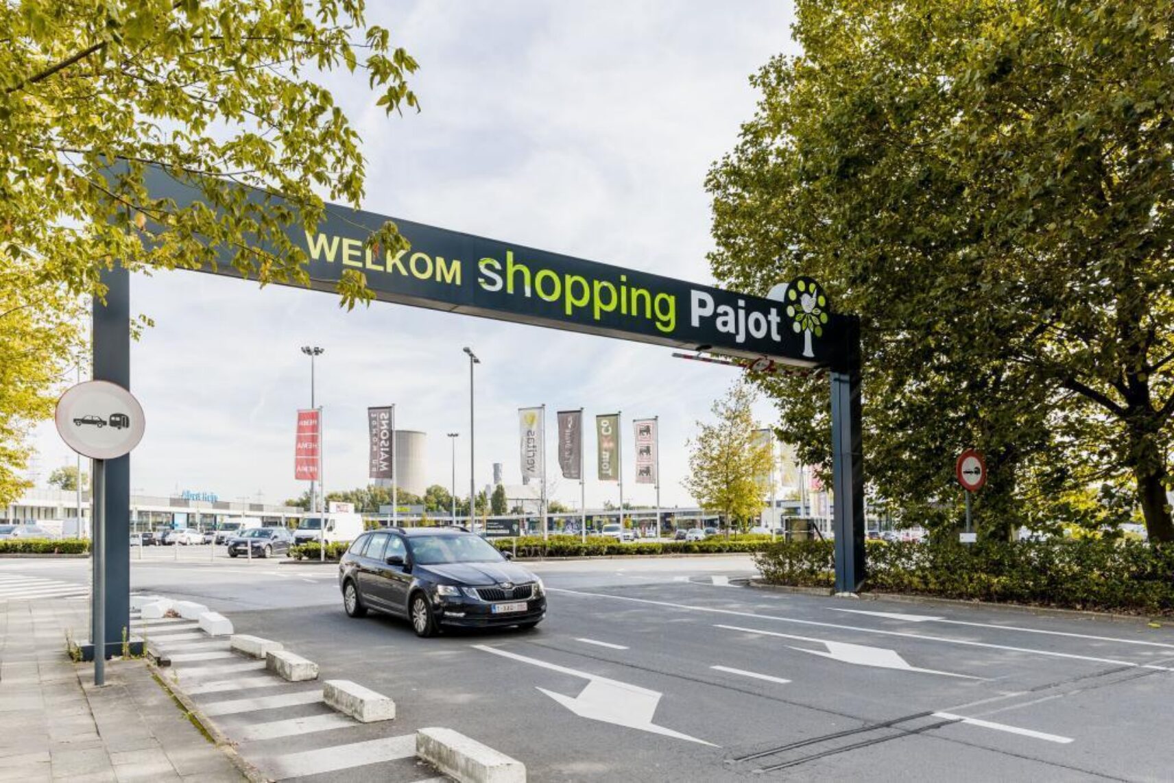 ROCA_Shopping Pajot